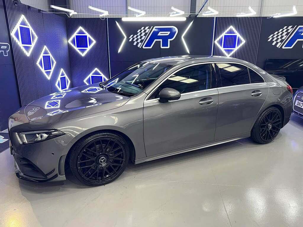 Mercedes-Benz A Class A180 Amg Line EA69TVC #2