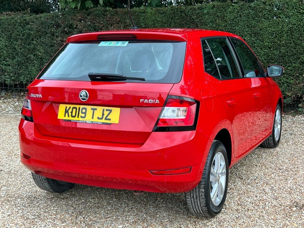Skoda Fabia 1L Se Red #6