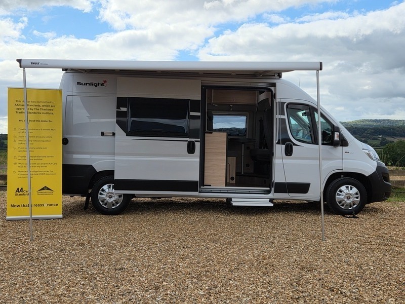 Fiat Ducato Sunlight 600 White