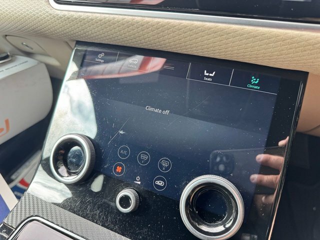 Land Rover Range Rover Velar Automatic Black #16