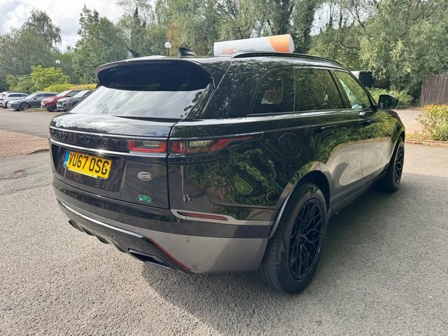 Land Rover Range Rover Velar R-dynamic S Black #4
