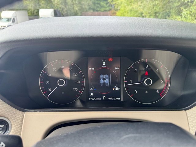 Land Rover Range Rover Velar Automatic Black #17