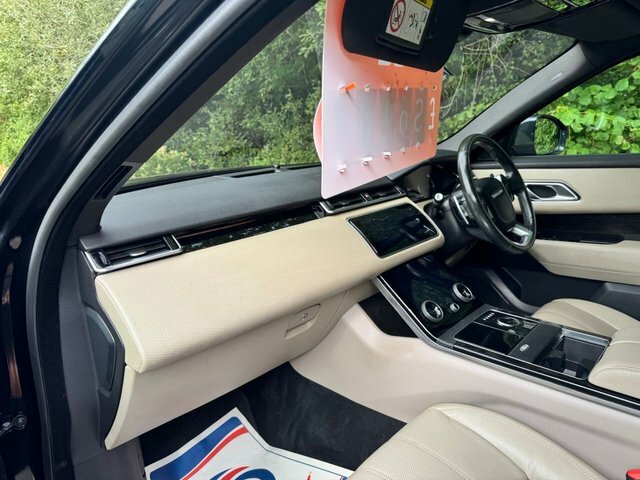 Land Rover Range Rover Velar Automatic Black #11