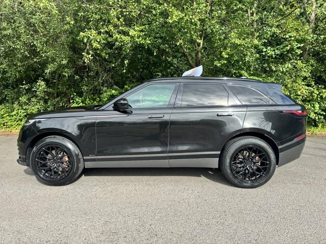 Land Rover Range Rover Velar R-dynamic S Black #2
