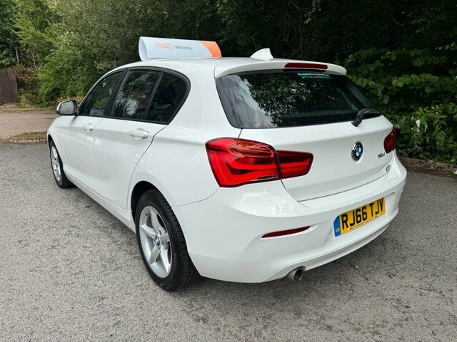 BMW 1 Series 116D Efficientdynamics Plus White #3
