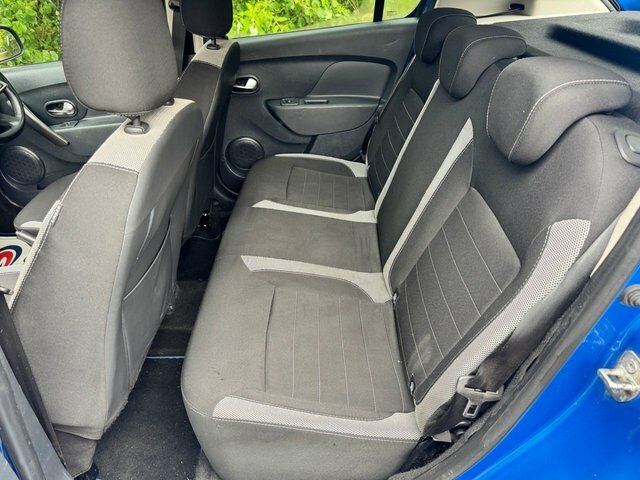 Dacia Sandero Stepway 0.9 Tce Essential White #11