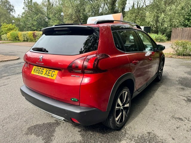 Peugeot 2008 Suv Red #4