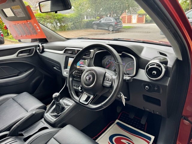 MG ZS 1.0T Gdi Excite Dct Red #8