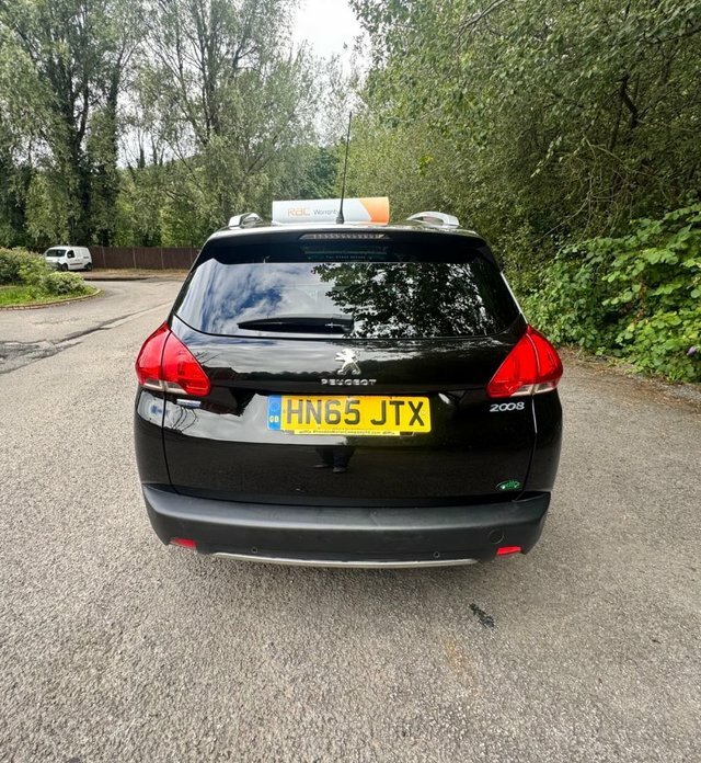 Peugeot 2008 Black #8