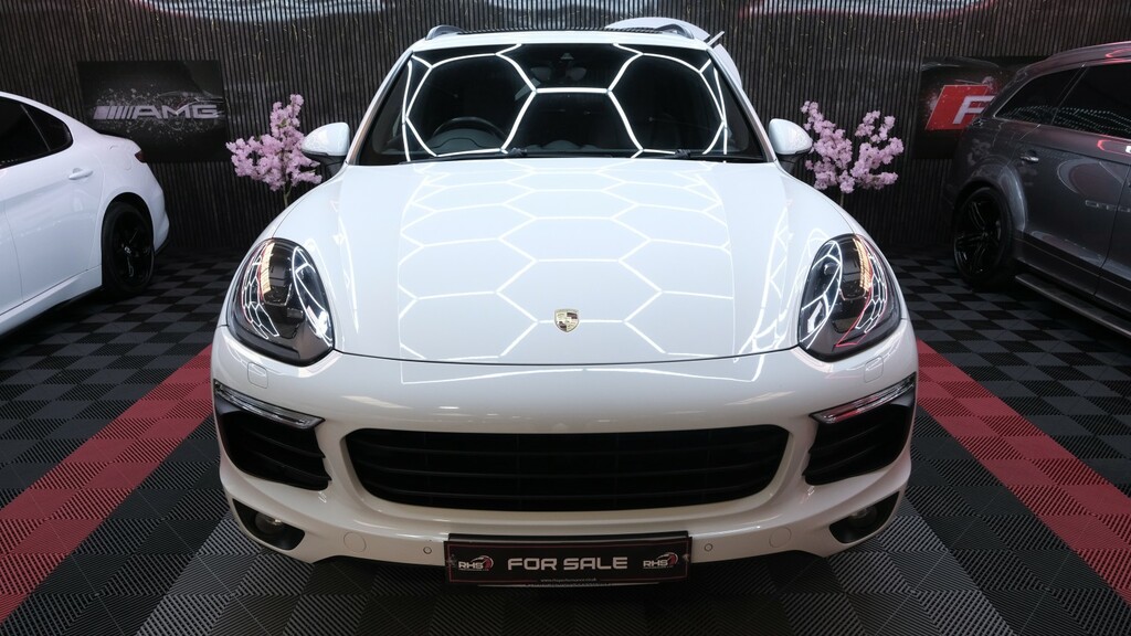 Porsche Cayenne Suv 3.0 V6 E-hybrid S 201515 LX15OOG White #2
