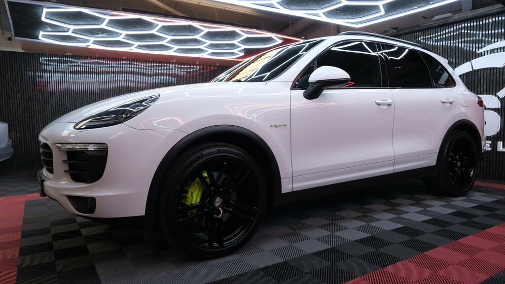 Porsche Cayenne Suv 3.0 V6 E-hybrid S 201515 LX15OOG White #6