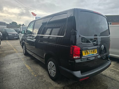 Volkswagen Transporter T30 Tdi P Black #4