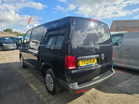 Volkswagen Transporter T30 Tdi P Black #4