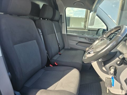 Volkswagen Transporter Black #8