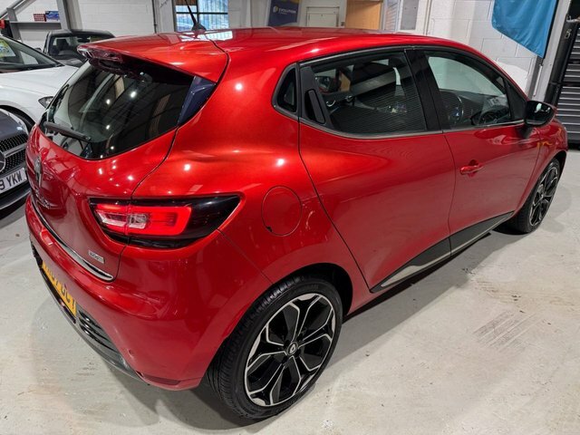 Renault Clio 2017 1.5 Dci Dynamique S Nav Hatchback Red #3