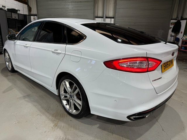 Ford Mondeo 2.0 Tdci Titanium Hatchback Euro White #5