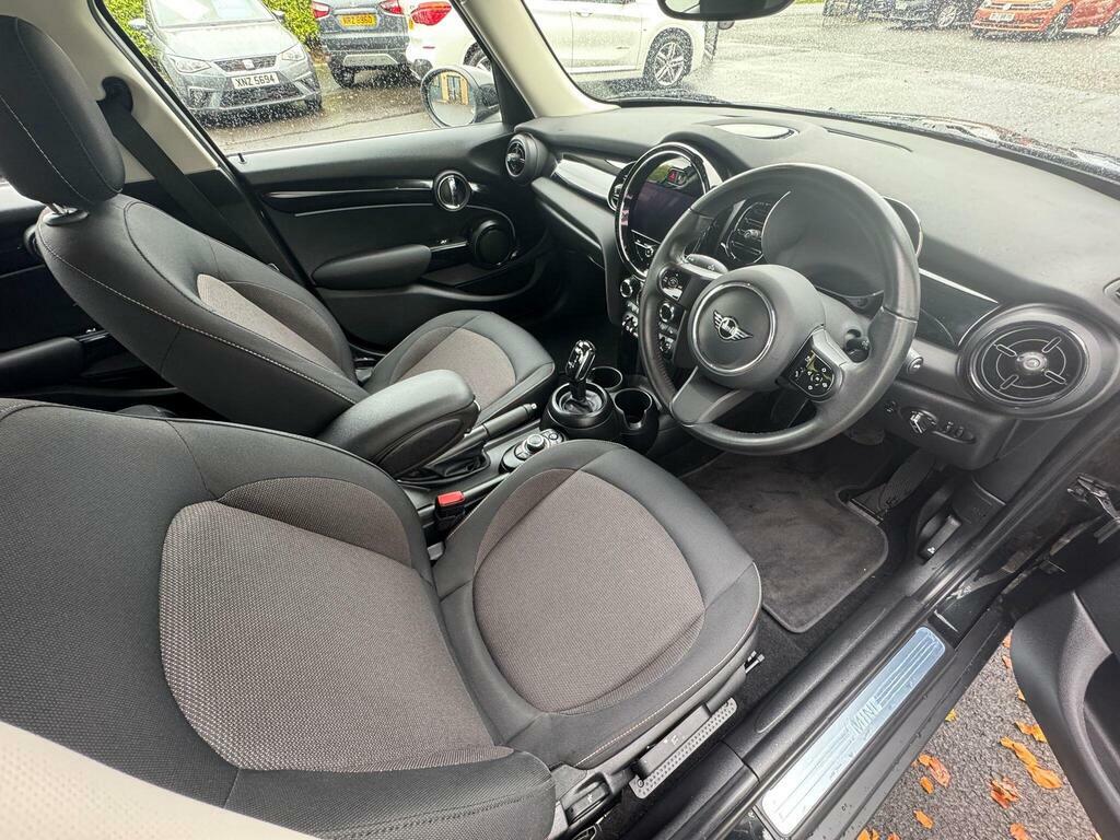 Mini Hatch 1.5 Cooper Classic Steptronic Euro 6 S S Black #6