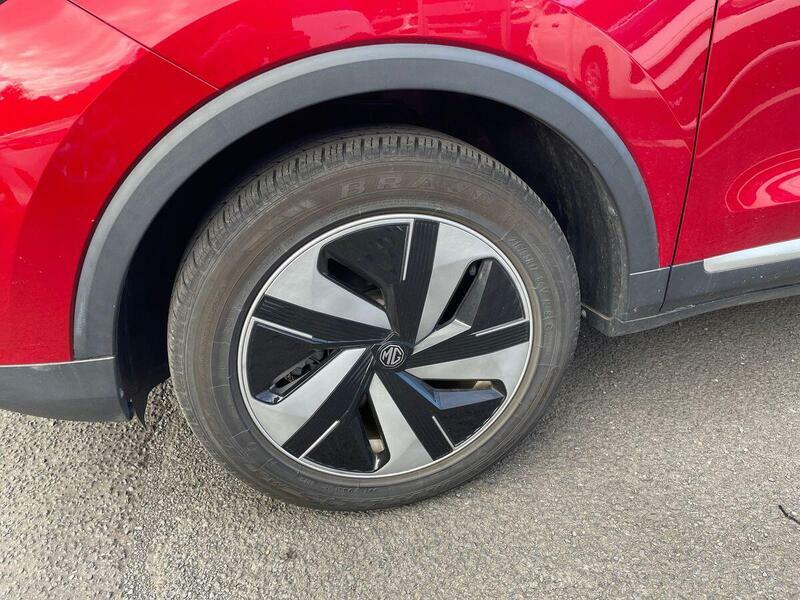 MG ZS 51.1Kwh Trophy Connect Red #6
