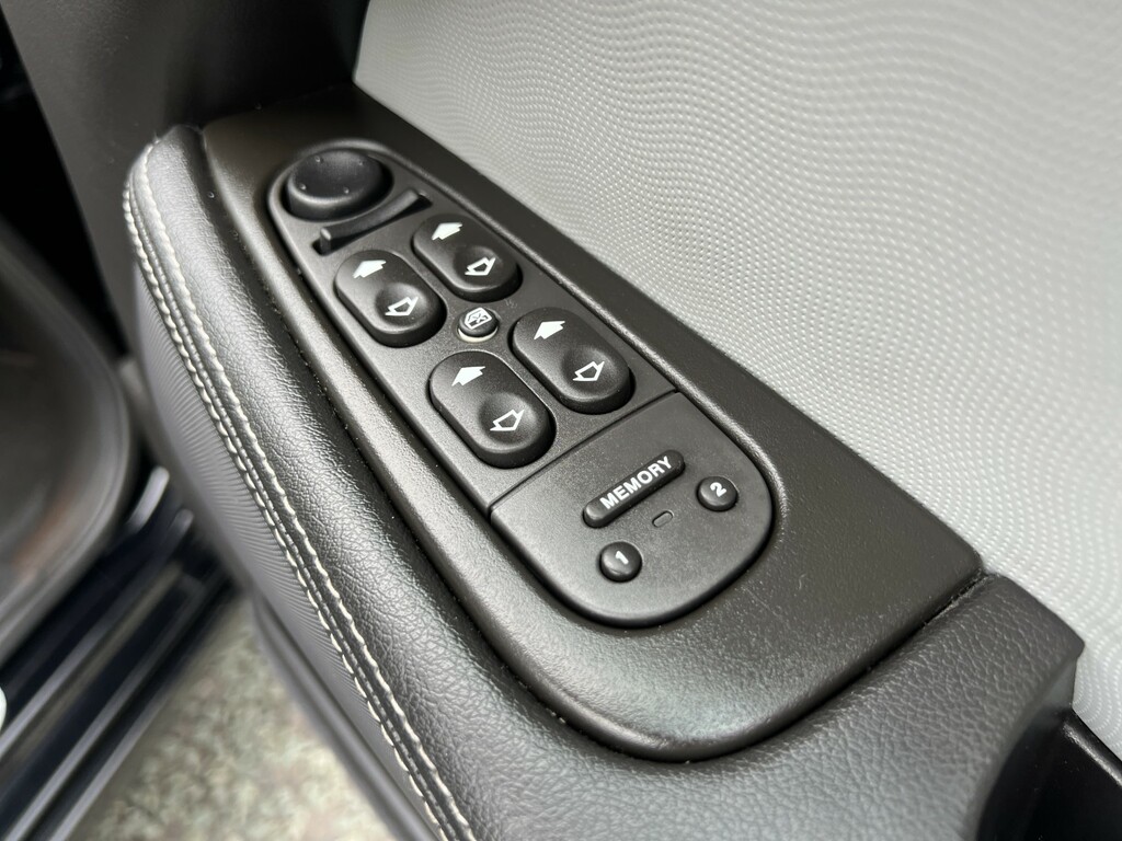 Jaguar S-Type 2.5 V6 Sport Black #45