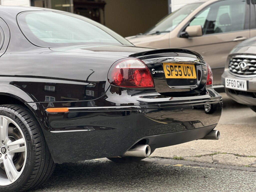 Jaguar S-Type 4.2 V8 R Black #6