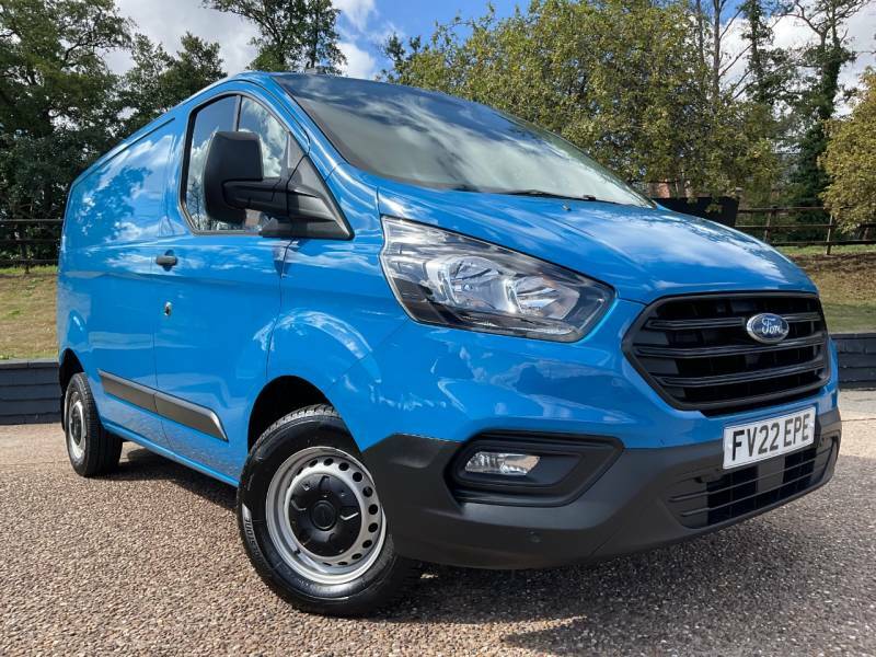 Ford Transit Custom 2.0 Ecoblue 105Ps Low Roof Leader Van Blue