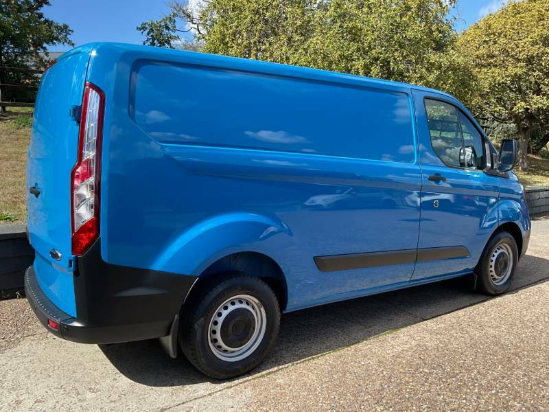 Ford Transit Custom 2.0 Ecoblue 105Ps Low Roof Leader Van Blue #4