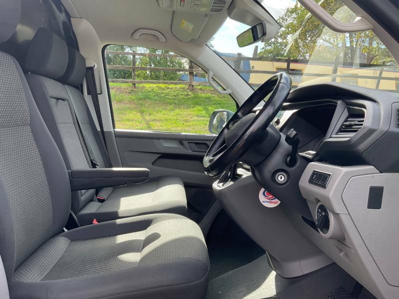 Volkswagen Transporter 2L Highline Grey #11