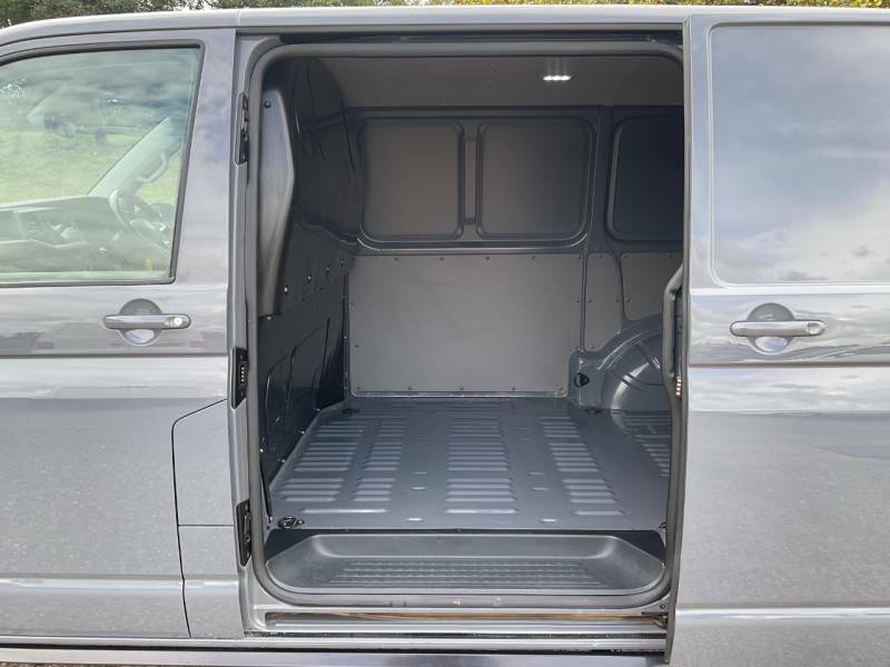 Volkswagen Transporter 2L Highline Grey #13