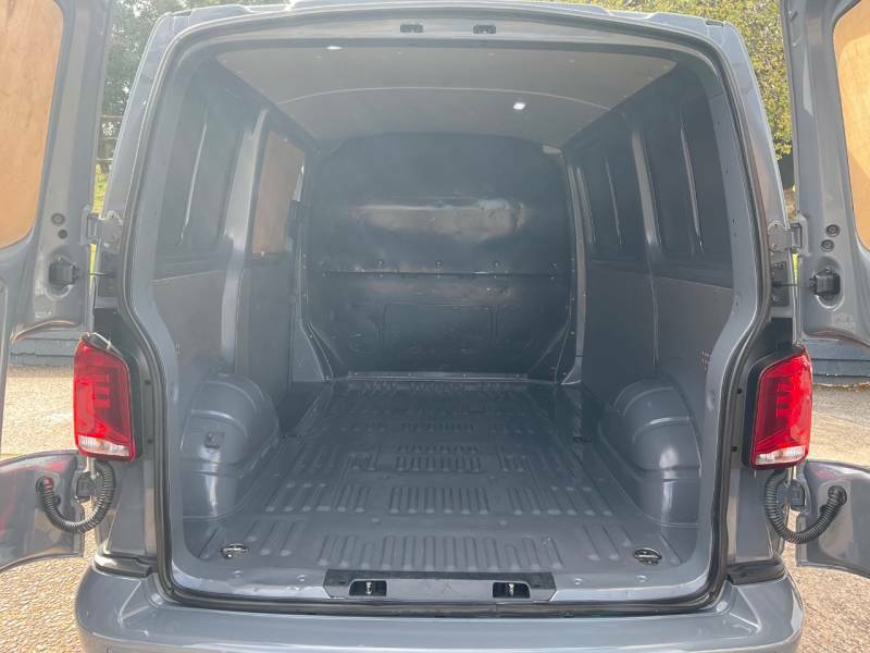 Volkswagen Transporter 2L Highline Grey #14