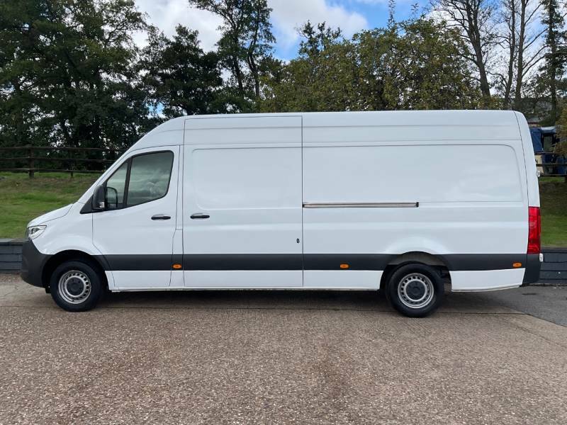 Mercedes-Benz Sprinter 3.5T H2 Progressive Van Air Con White #6