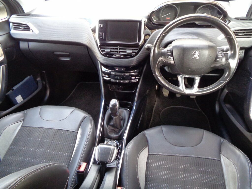Peugeot 2008 1.6E Hdi Red #14