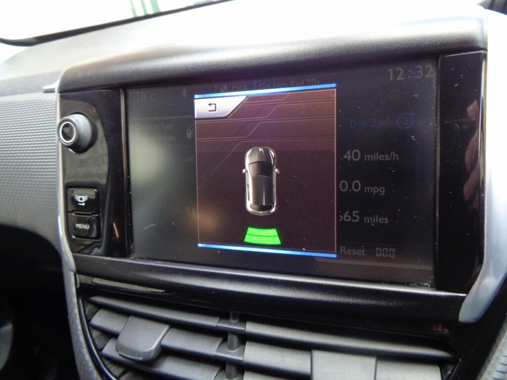 Peugeot 2008 1.6E Hdi Red #18