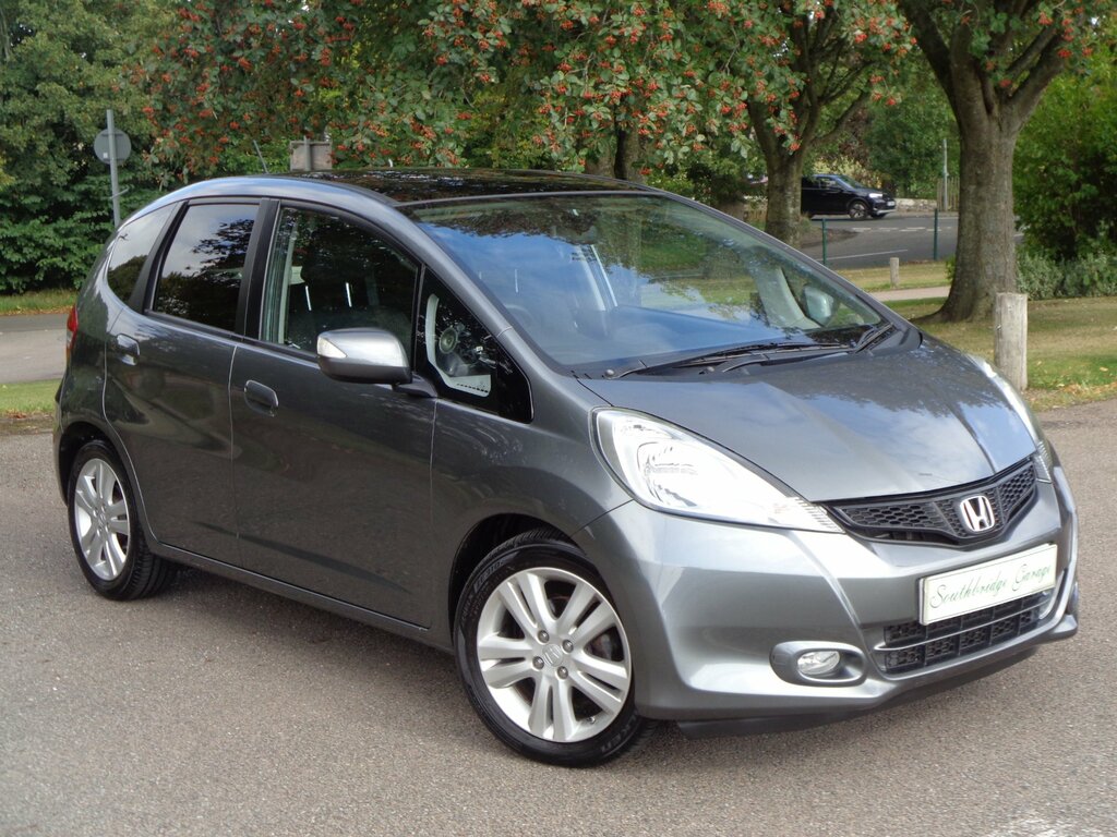 Honda Jazz 1.4 I-vtec Ex 5-Door Cvt Grey