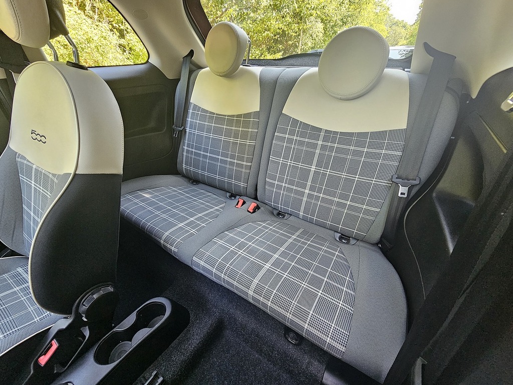 Fiat 500 Lounge RX18UZD #6