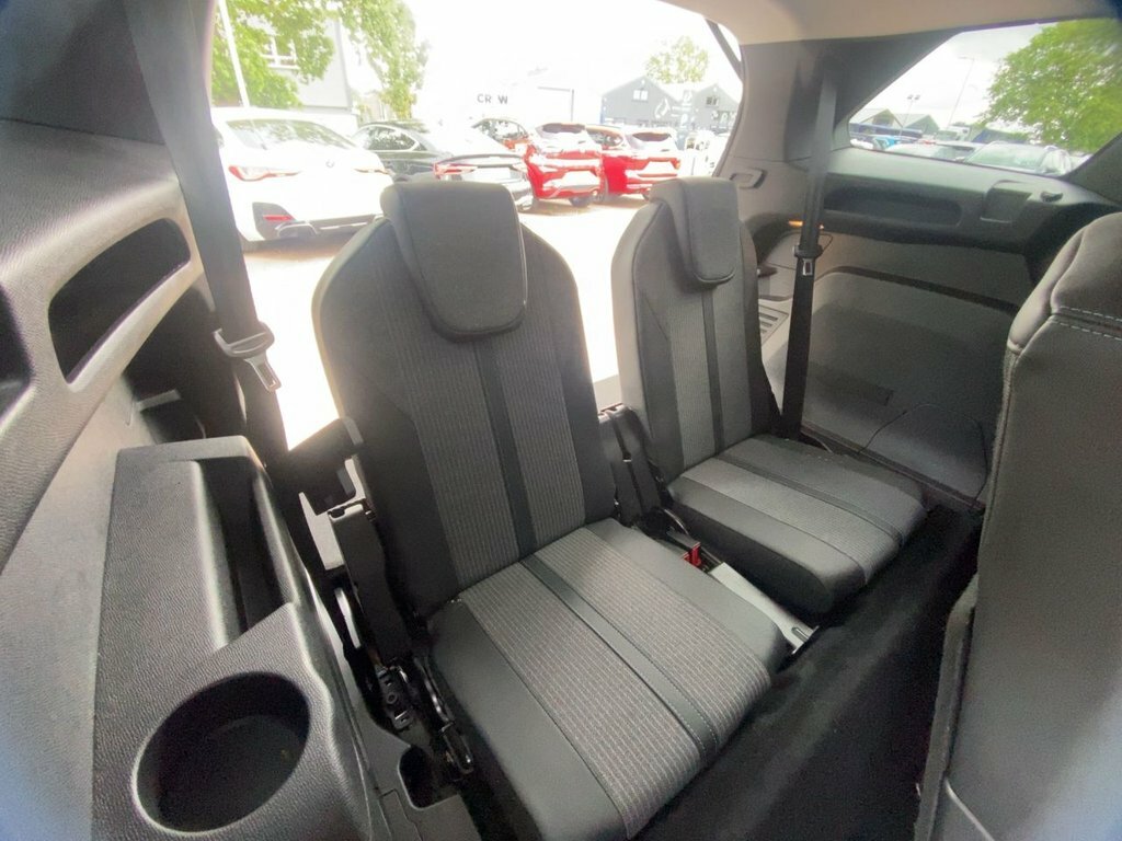 Peugeot 5008 Active Bluehdi Ss Black #29