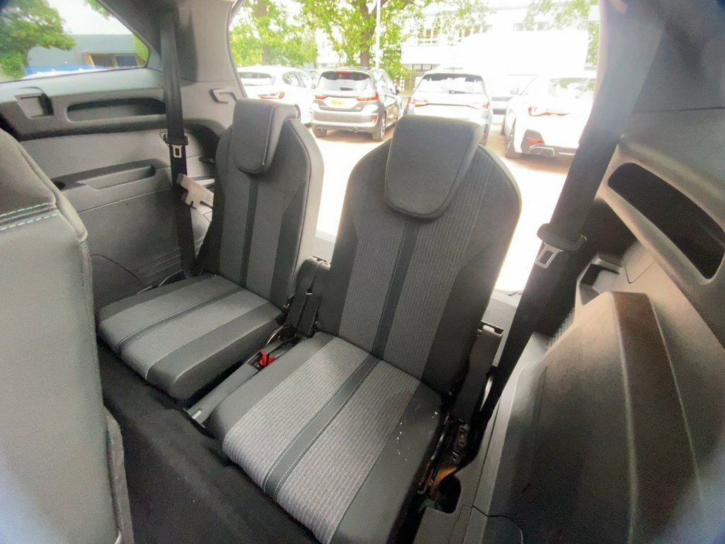Peugeot 5008 Active Bluehdi Ss Black #30