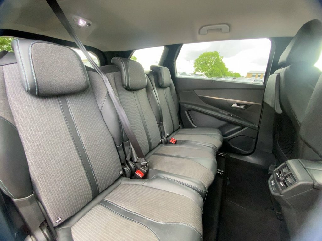 Peugeot 5008 Active Bluehdi Ss Black #26