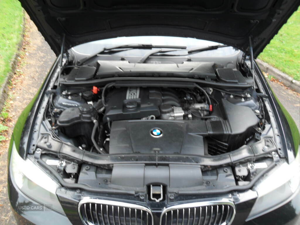 BMW 3 Series 3.0 330D M Sport 242 Bhp Black #9