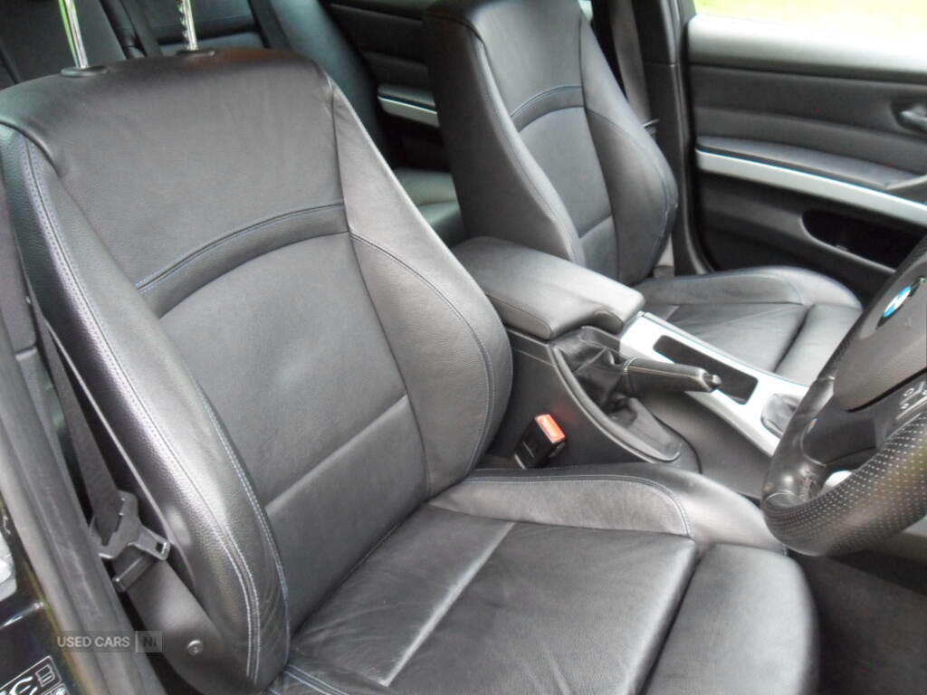 BMW 3 Series 3.0 330D M Sport 242 Bhp Black #7