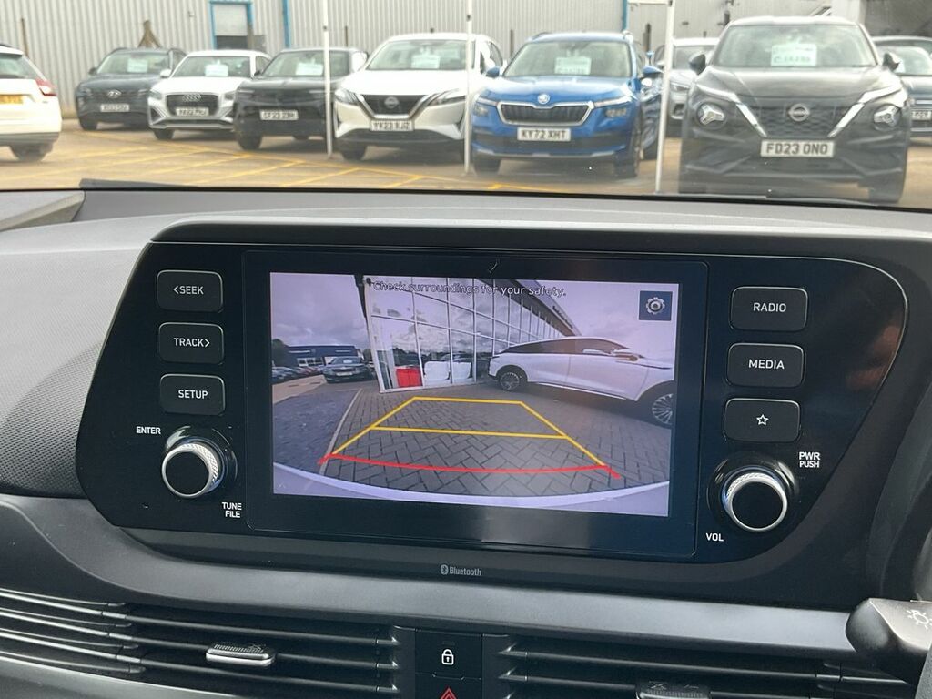 Hyundai I20 Hatchback Black #19