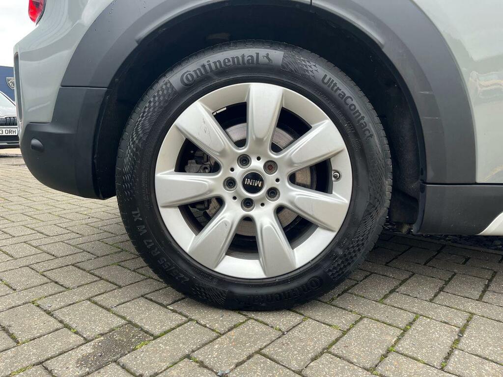 Mini Countryman John Cooper Works Red #9