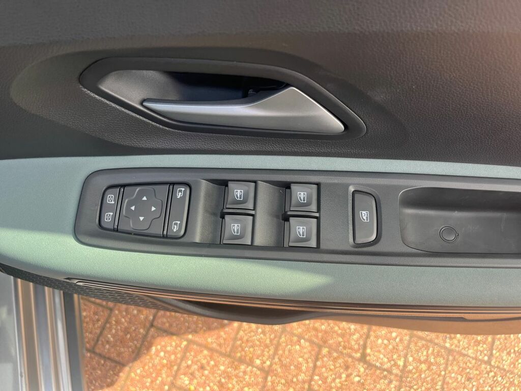 Dacia Sandero Stepway Hatchback 1.0 Tce Extreme Green #21
