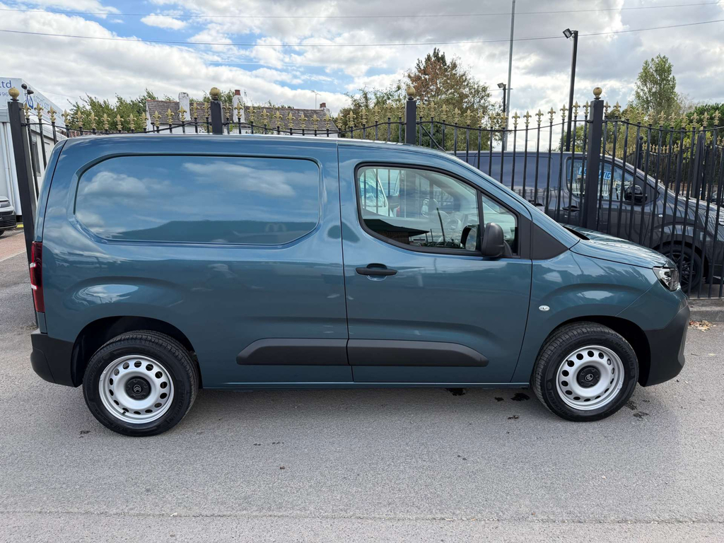 Citroen Berlingo Enterprise Plus Bluehdi Ss VN26WYU Blue #5