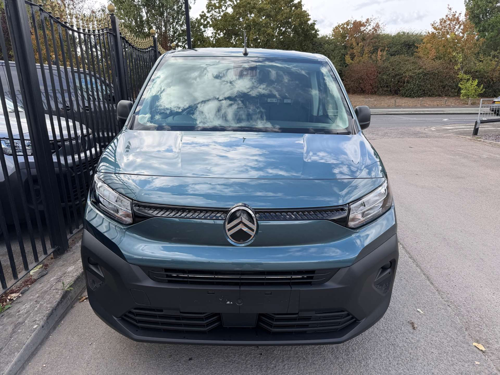 Citroen Berlingo Enterprise Plus Bluehdi Ss VN26WYU Blue #3