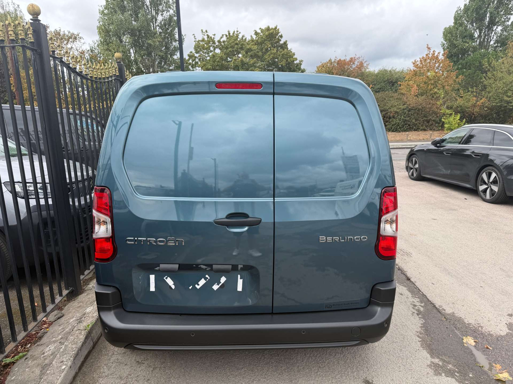 Citroen Berlingo Enterprise Plus Bluehdi Ss VN26WZG Blue #4