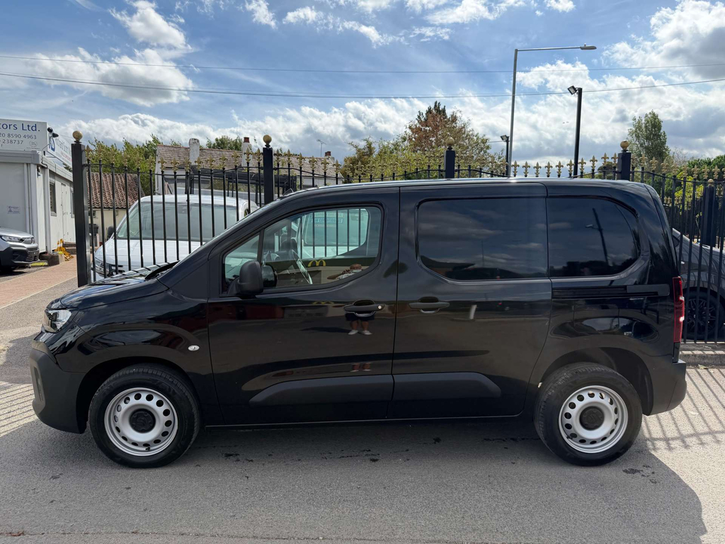 Citroen Berlingo Enterprise Plus Ss VA26TRV Black #6