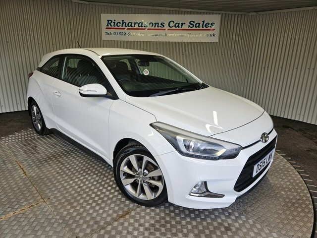 Hyundai I20 1.2 Se Coupe Euro 6 84 Ps White