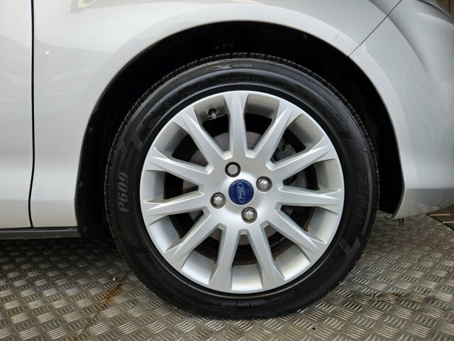 Ford B-Max 1.0T Ecoboost Zetec Mpv Black #10