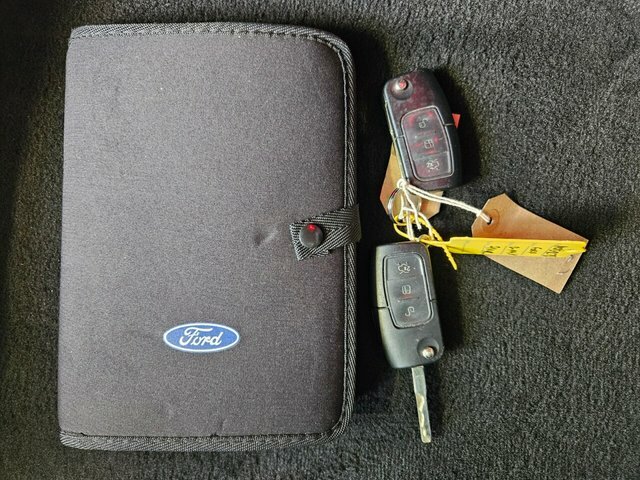 Ford B-Max 1.0T Ecoboost Zetec Mpv Black #32