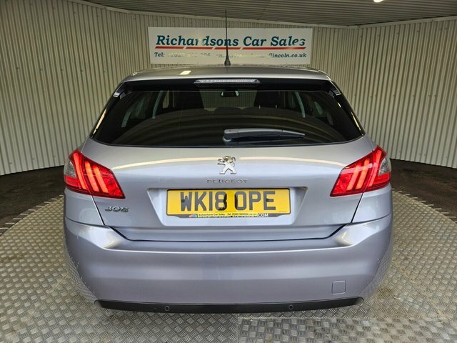 Peugeot 308 1.5 Bluehdi Allure Hatchback Eur Grey #4